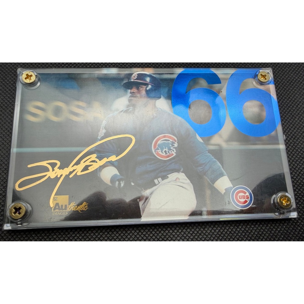 Sammy Sosa Chicago Cubs 1998 Home Run Chase 66 Authentic Images MLB-S35-98